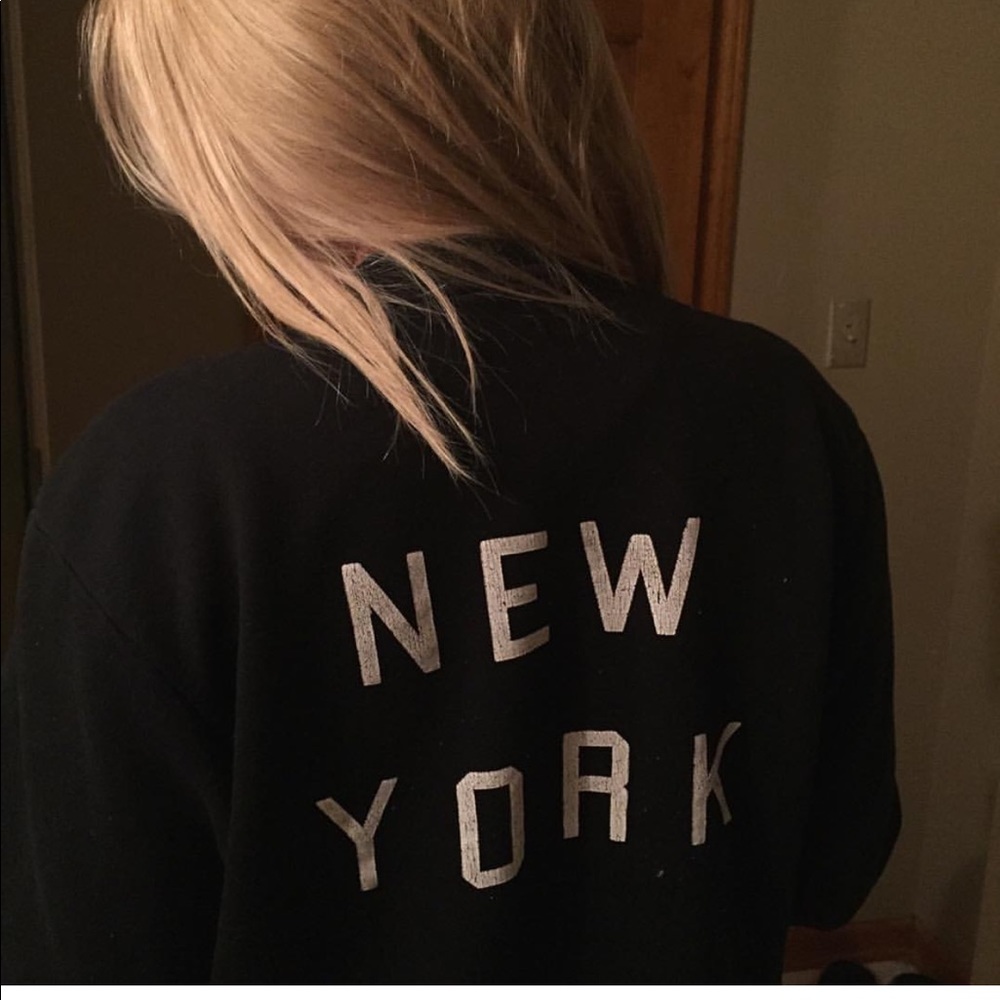 NEW YORK Jacket - Brandy Melville